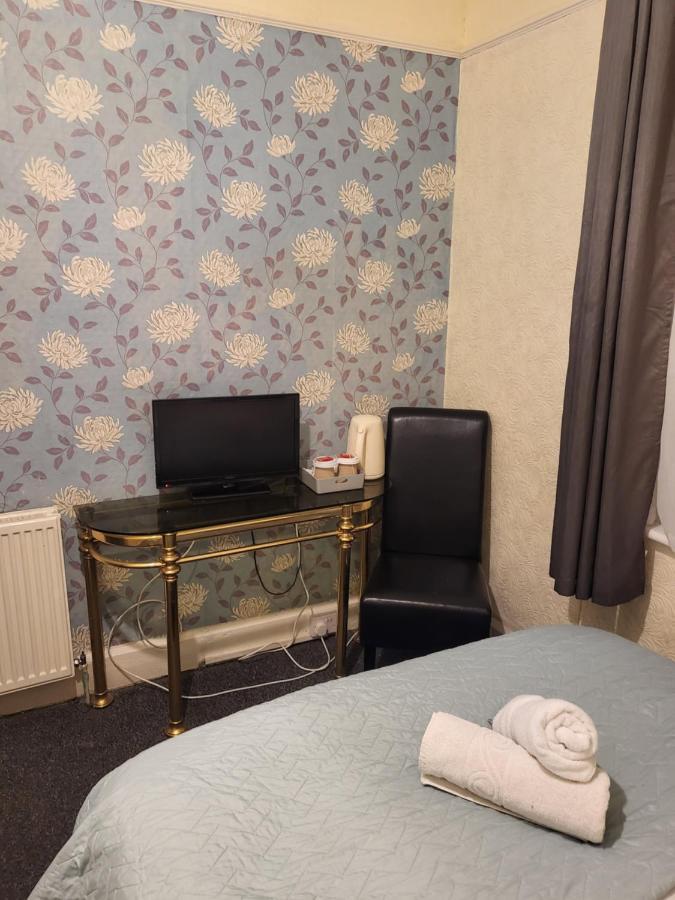 Talbot House Hotel Блекпул Екстериор снимка