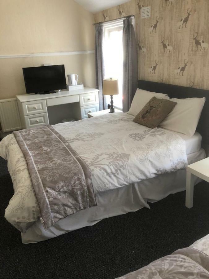 Talbot House Hotel Блекпул Екстериор снимка